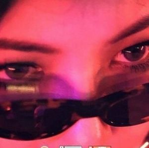 Meet your Posher, Evan